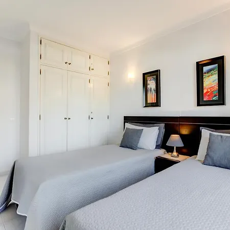 Apartman Casa No Sol - 2 Bedroom In Private Condominium Near Carvoeiro & Ferragudo *