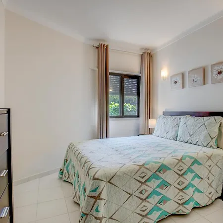 شقة Casa No Sol - 2 Bedroom In Private Condominium Near Carvoeiro & Ferragudo *