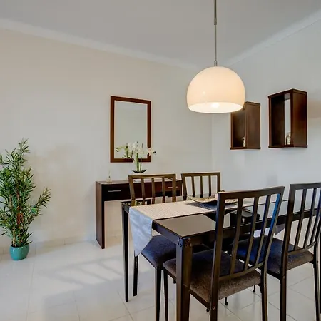 Casa No Sol - 2 Bedroom In Private Condominium Near Carvoeiro & Ferragudo * Lagoa (Algarve)